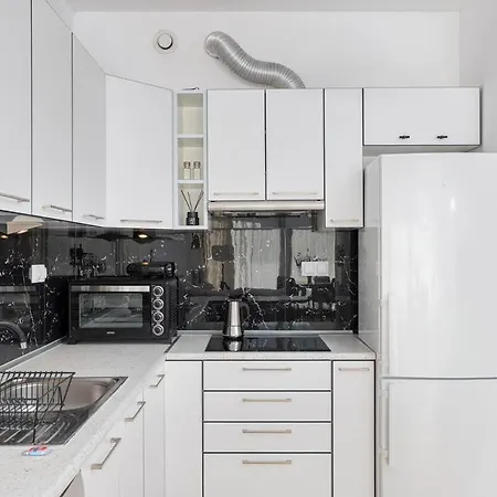 Ordona 12a By Nyx Apartmán Varšava